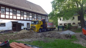 LKW mit neuer Anlage LKW mit neuer Anlage